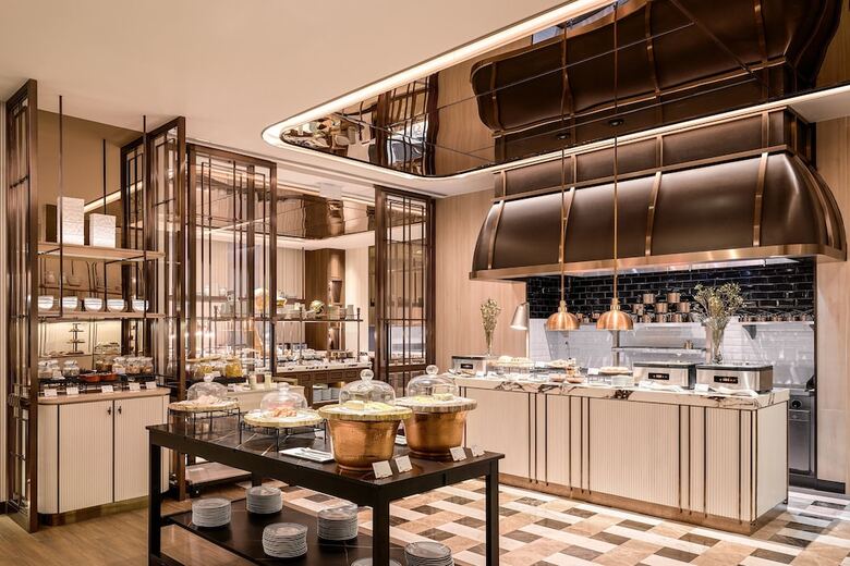 Hotel Intercontinental Bangkok Sukhumvit By Ihg