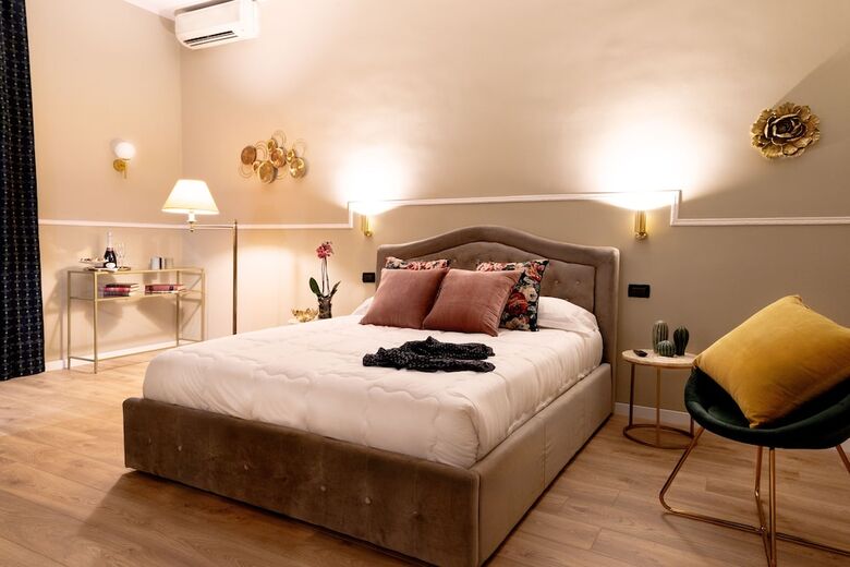 Hotel Fair Suite