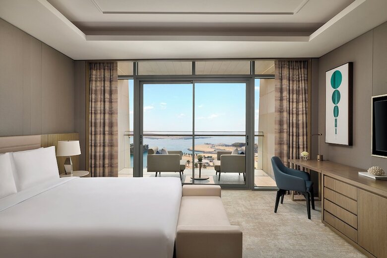Hotel Intercontinental Residences Abu Dhabi By Ihg