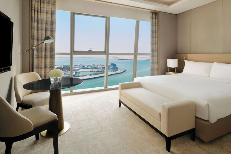 Hotel Intercontinental Residences Abu Dhabi By Ihg