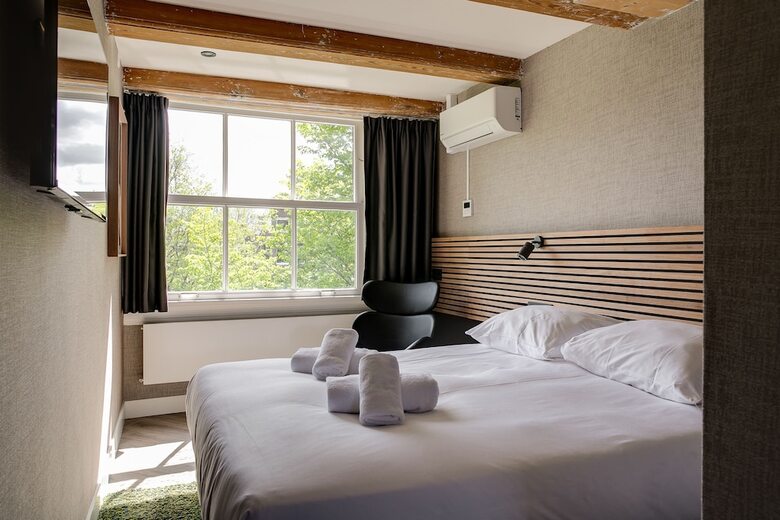 Hotel The Sixteen