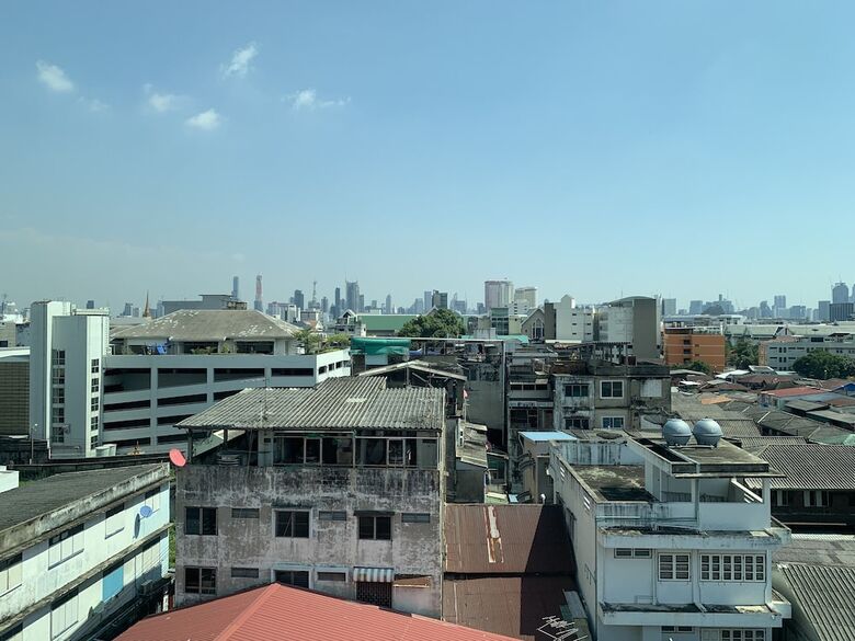 Thana Wisut Hotel
