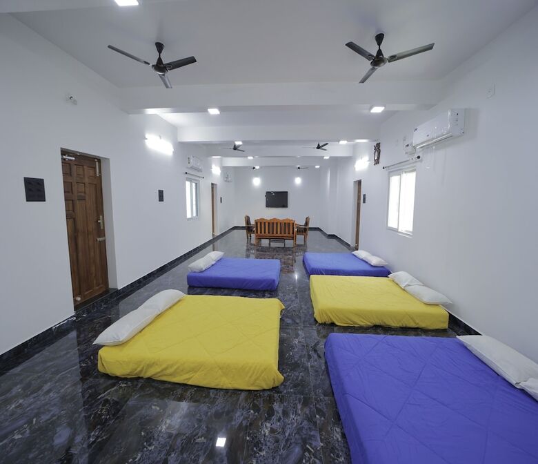 Hotel Apk Farm House