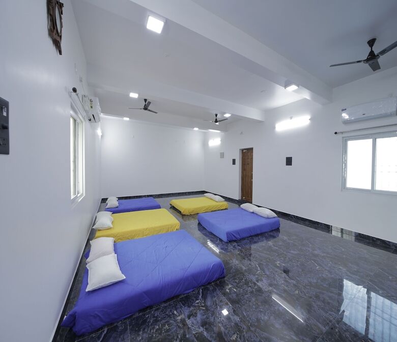 Hotel Apk Farm House