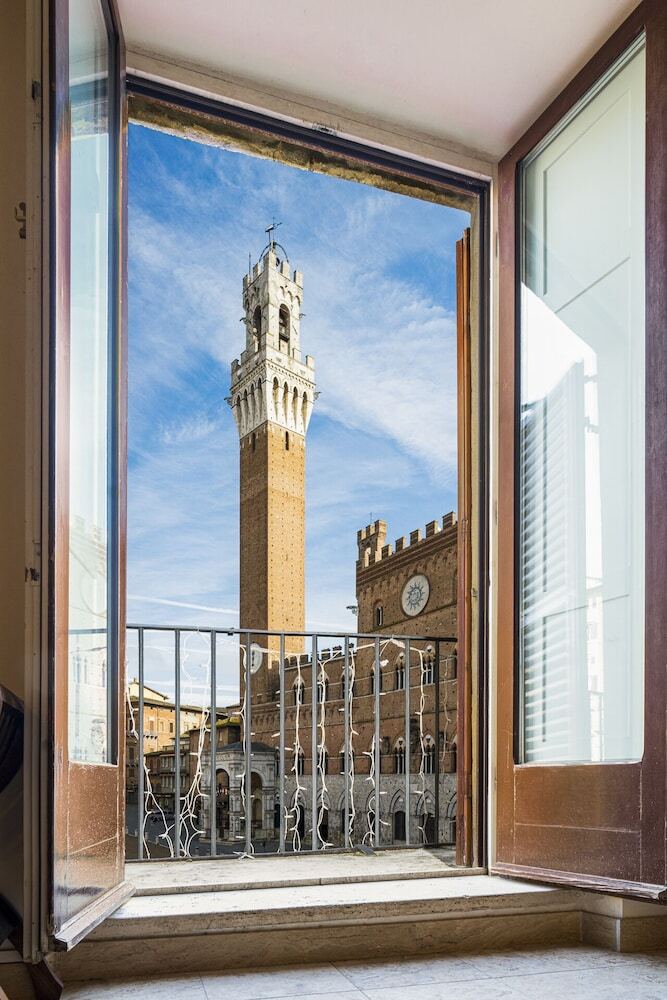 The Balcony Suite -piazza Del Campo View