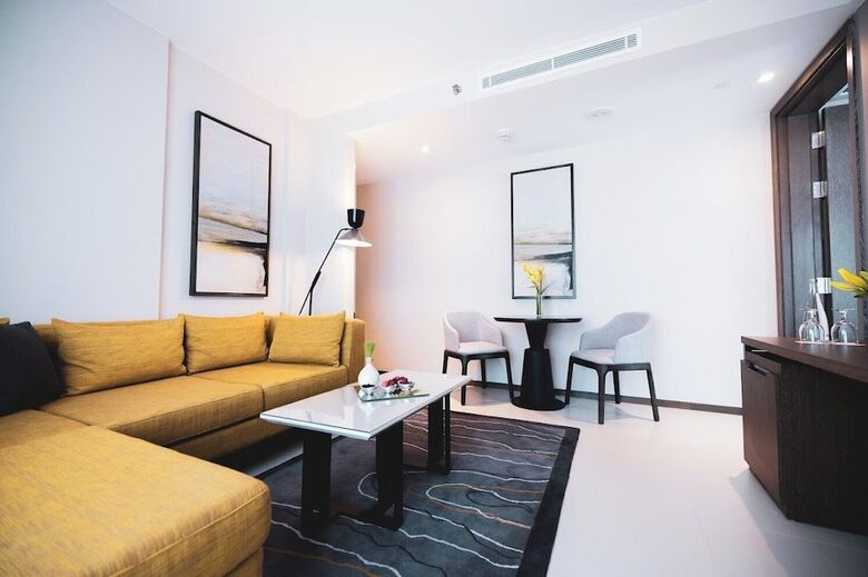 Hotel Centro Mada Amman By Rotana