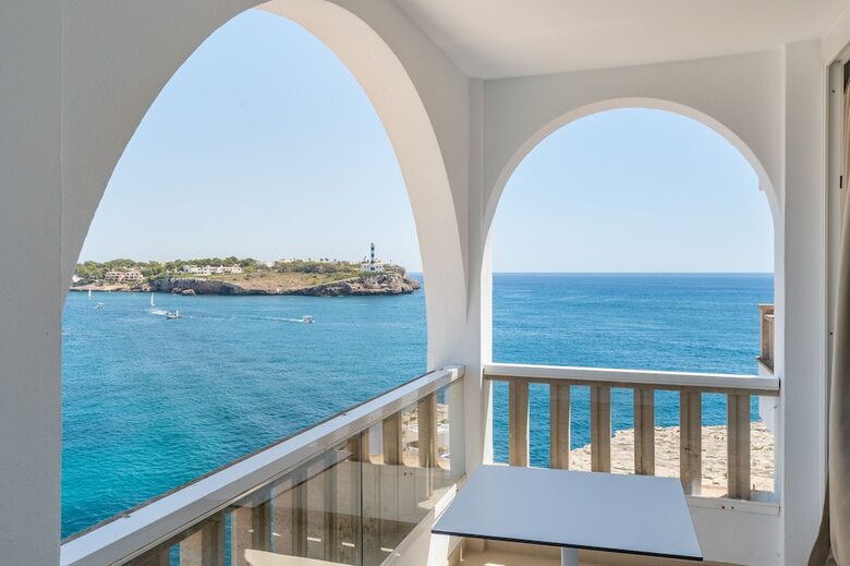 Aparthotel Orange Colom Seaside Apartments