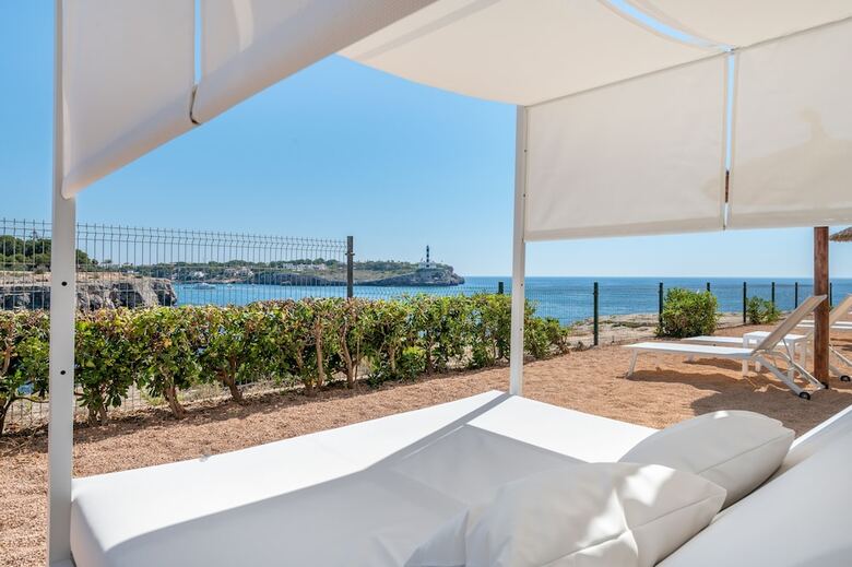 Aparthotel Orange Colom Seaside Apartments