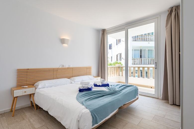 Aparthotel Orange Colom Seaside Apartments