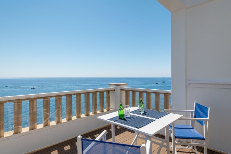 Aparthotel Orange Colom Seaside Apartments