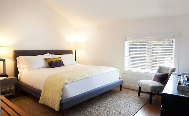 Zey Hotel