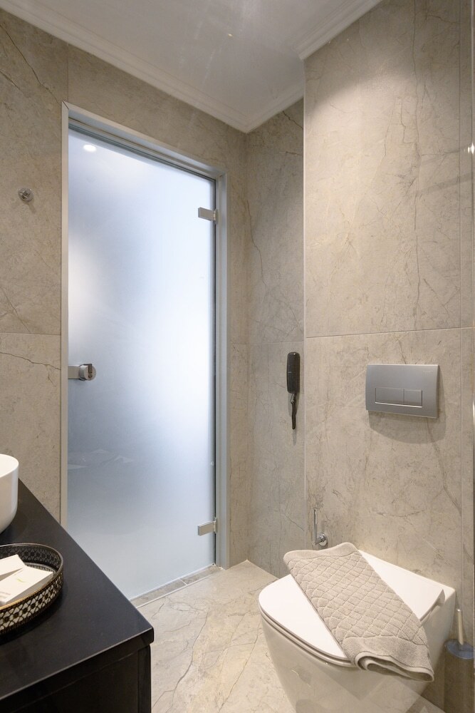 Ecoheaven Suites