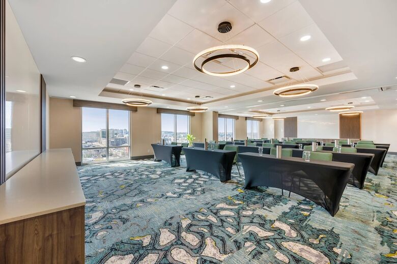 Cambria Hotel Nashville Midtown