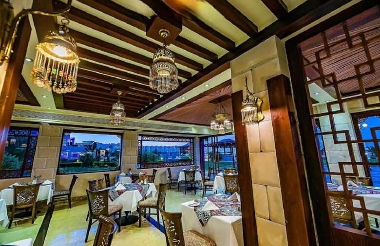 Hotel Gravity Resort Families & Couples Only