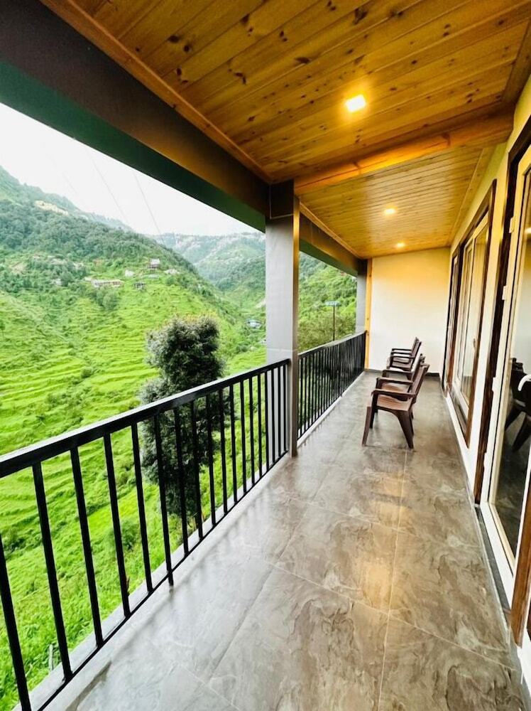 Hotel Vista By Terraa Hotels