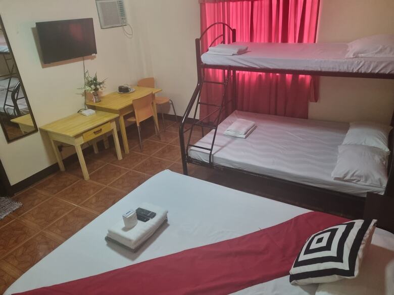 Aparthotel Laurien's Apartelle