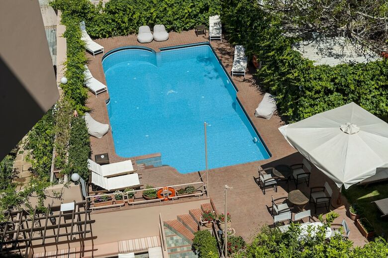 Civitel Akali Hotel