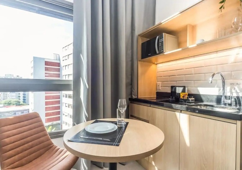 Cozzy Su�tes Para�so Hotel