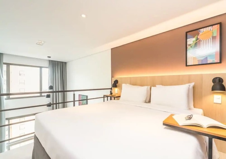 Cozzy Su�tes Para�so Hotel