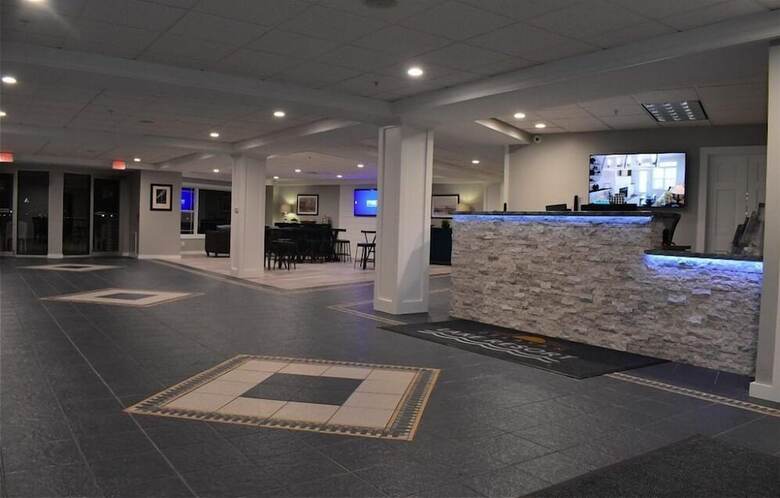 Hotel Delavan Lake Resort