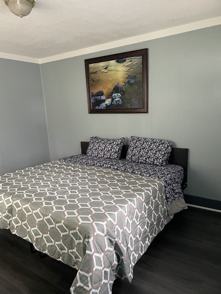 Pontiac House For A Short Term Rent