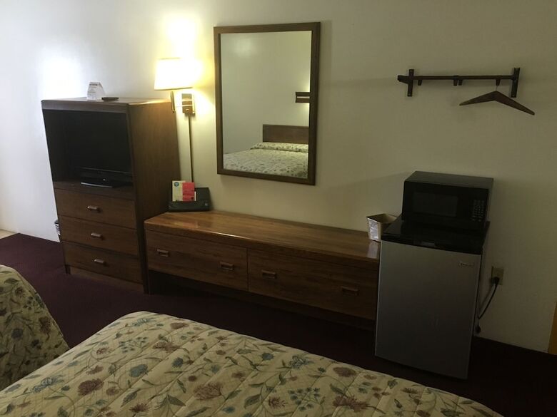 Motel Grapevine Inn