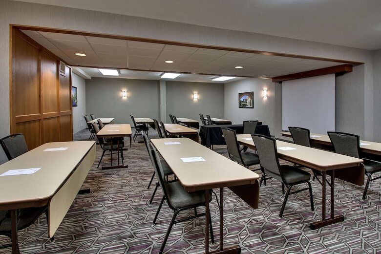 Drury Plaza Hotel San Antonio Airport