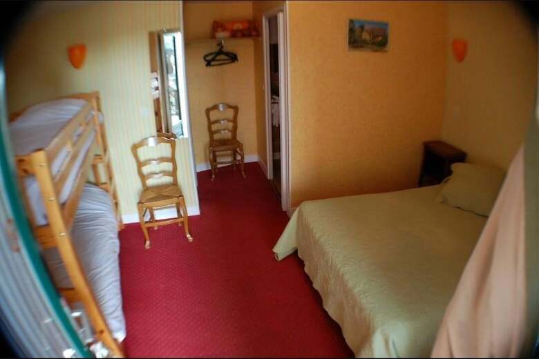 Hotel H�tel Au Jardin St Michel