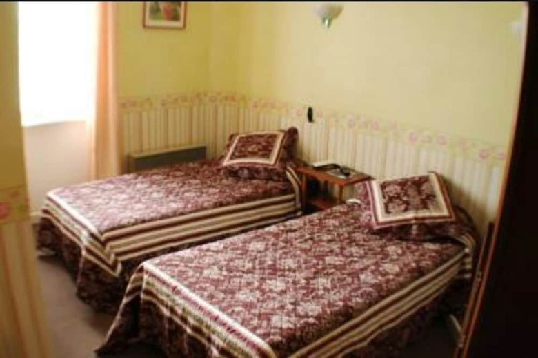 Hotel H�tel Au Jardin St Michel
