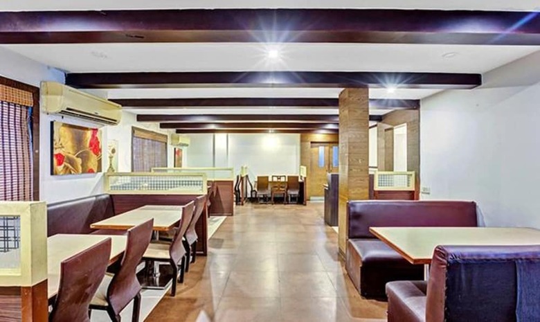 Fabhotel Olive Residency Inn