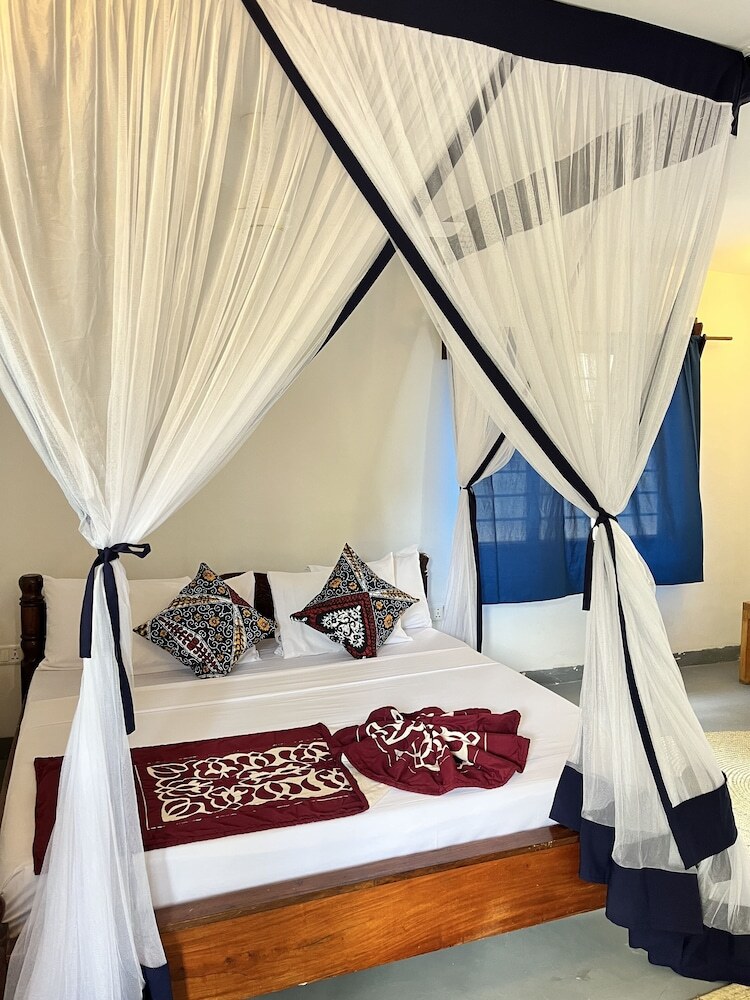 Hotel Karanga Bungalows