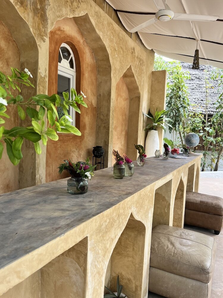 Hotel Karanga Bungalows