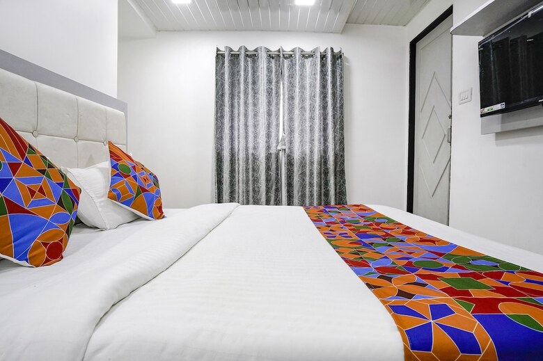 Hotel Fabexpress Park Residency