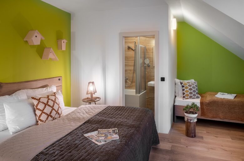 4 Trees Apartments By Adrez Living