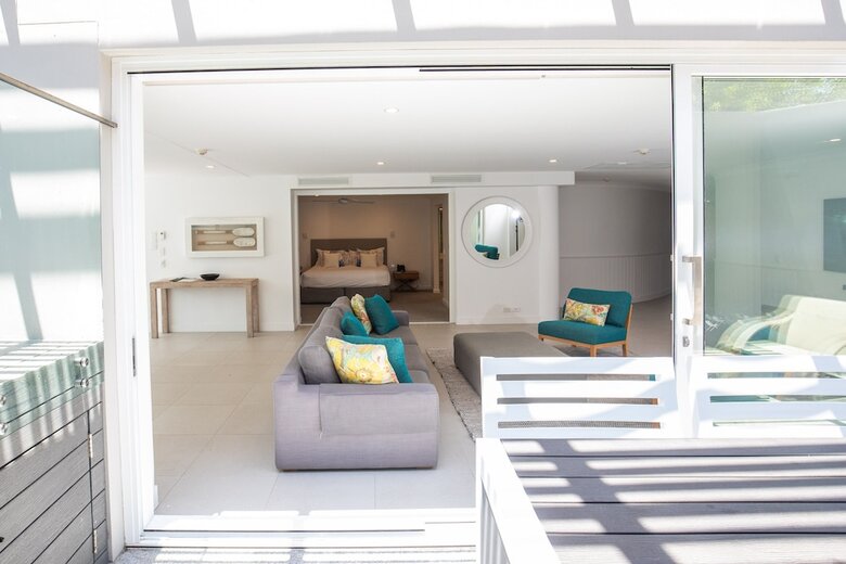 Aparthotel 71 Hastings Street - Beachfront