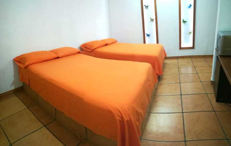 Bm Zihua Casa De Hu�spedes