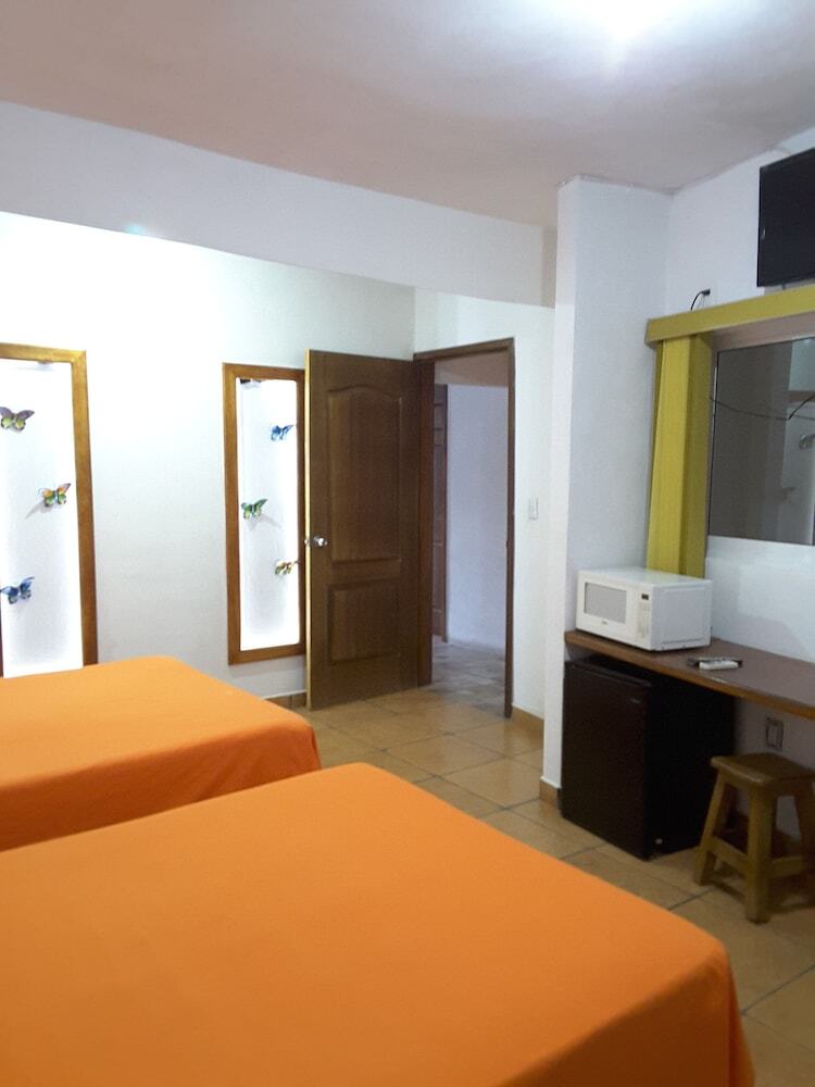 Bm Zihua Casa De Hu�spedes