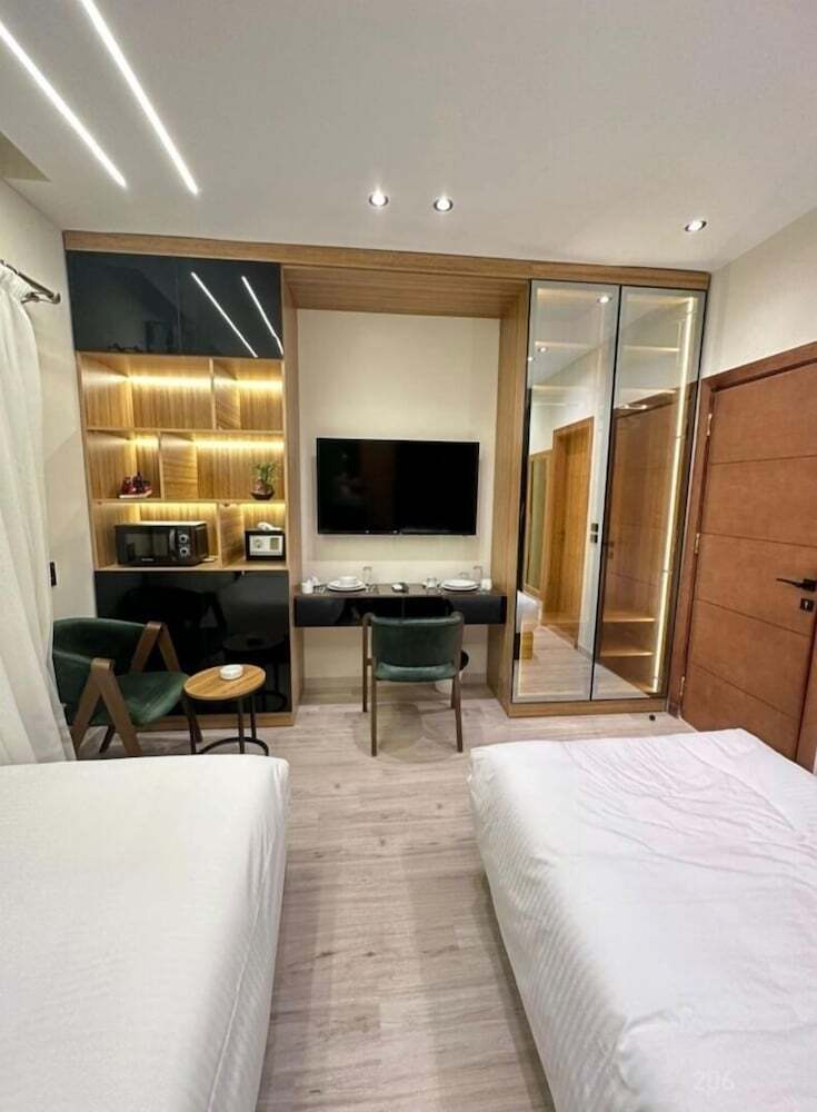 Elite Motel