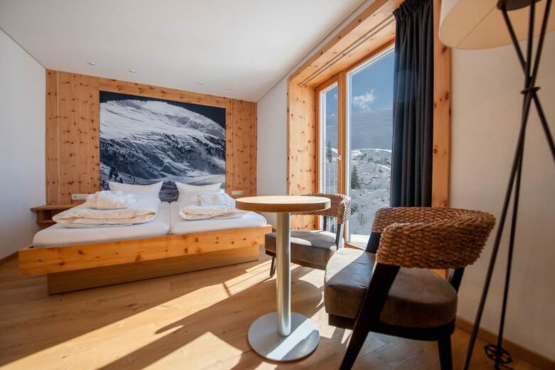 Mondschein Hotel And Chalet