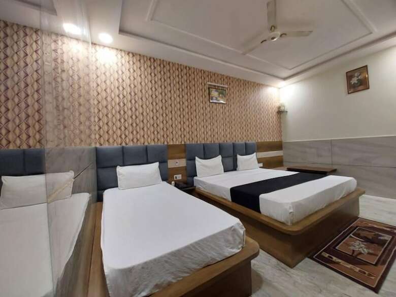 Hotel Taj Nice Point By Taj Sunrise Grp