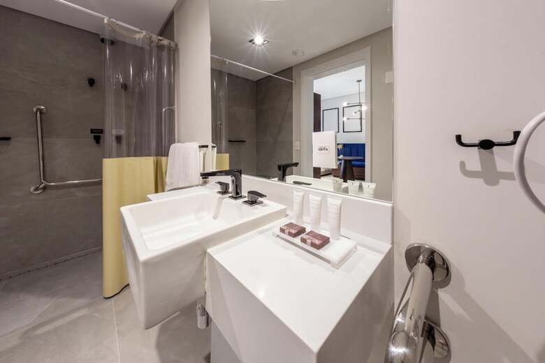 Apartamentos Charlie On The Parc Ibirapuera Hotel