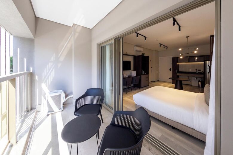 Apartamentos Charlie On The Parc Ibirapuera Hotel