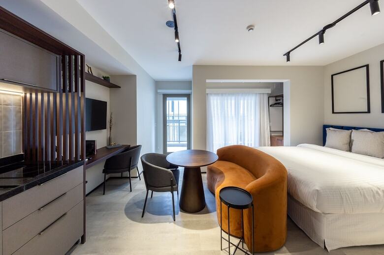 Apartamentos Charlie On The Parc Ibirapuera Hotel