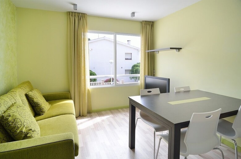 Aparthotel Apartamentos Ornis