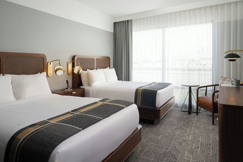 Hotel Asher Adams, Autograph Collection