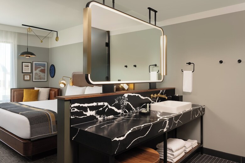Hotel Asher Adams, Autograph Collection