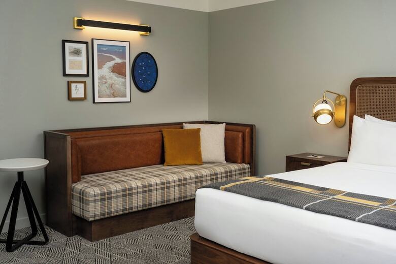 Hotel Asher Adams, Autograph Collection