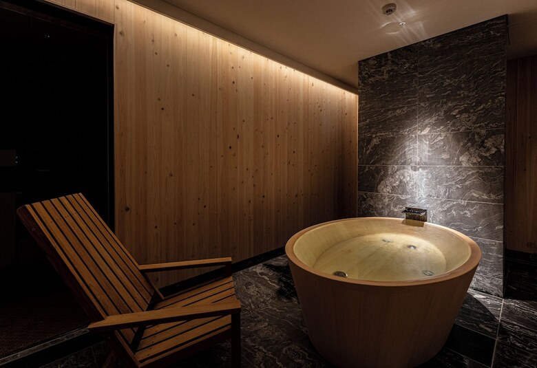 9 Hotel Tenjin