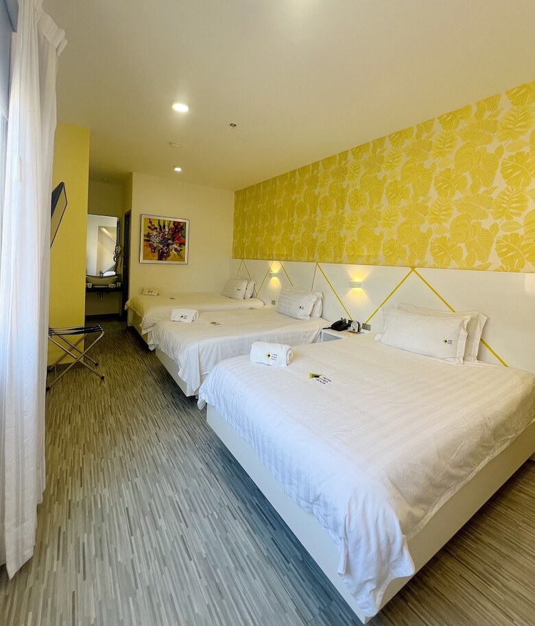 Luma Plaza Hotel