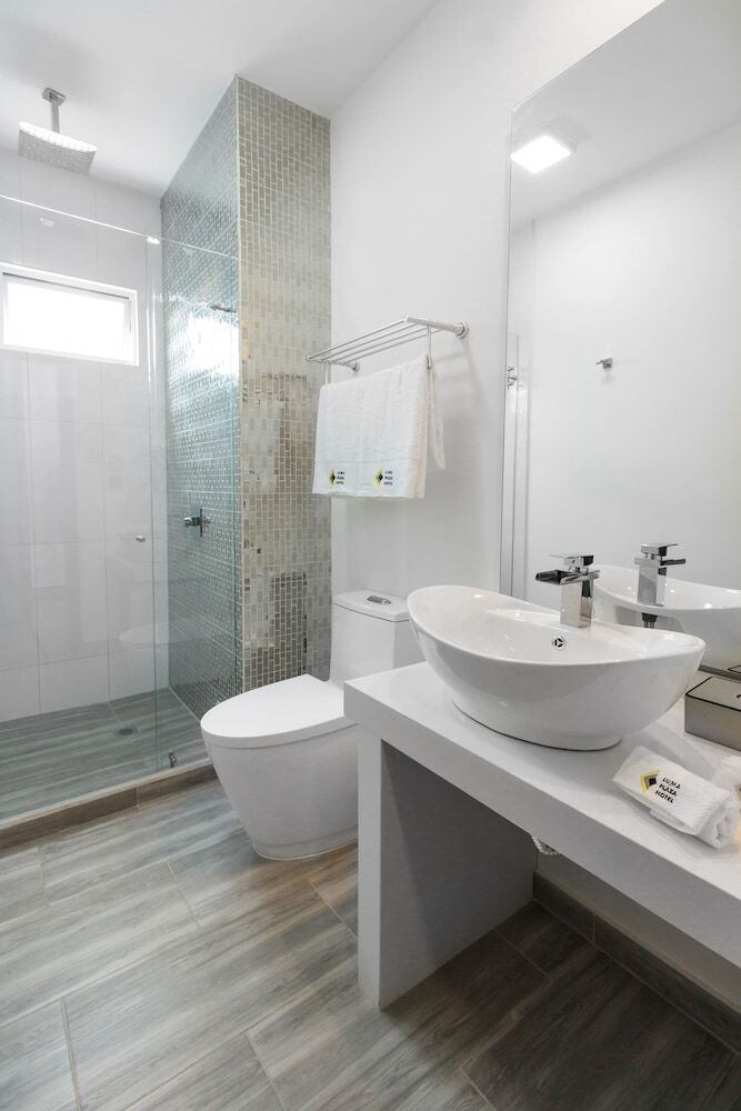Luma Plaza Hotel